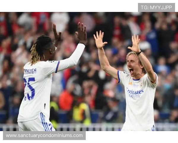 卡马文加与莫德里奇近期表现稳健，中场组合竞争力增强