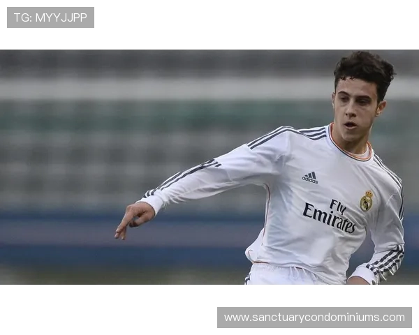 阿什拉夫:皇马青训速度型边后卫的生涯起点解析 阿什拉夫:皇马青训速度型边后卫的生涯起点解析