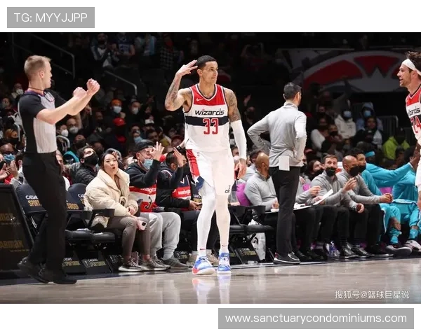 库兹马利用挡拆拉开空间，关键时刻得分效率显著提升