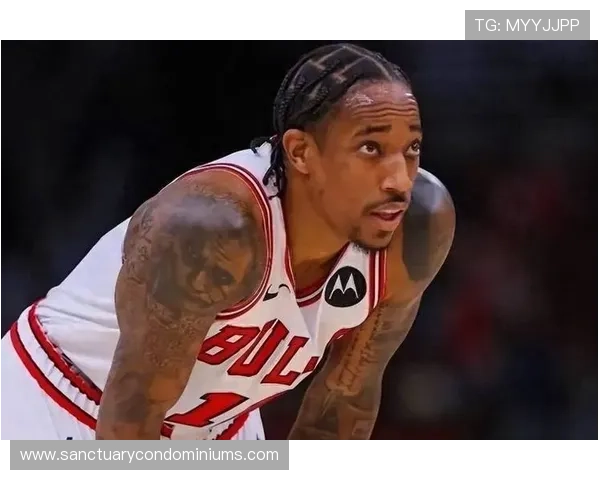 德罗赞通过中距离单打抢占关键回合得分优势明显超过哈登